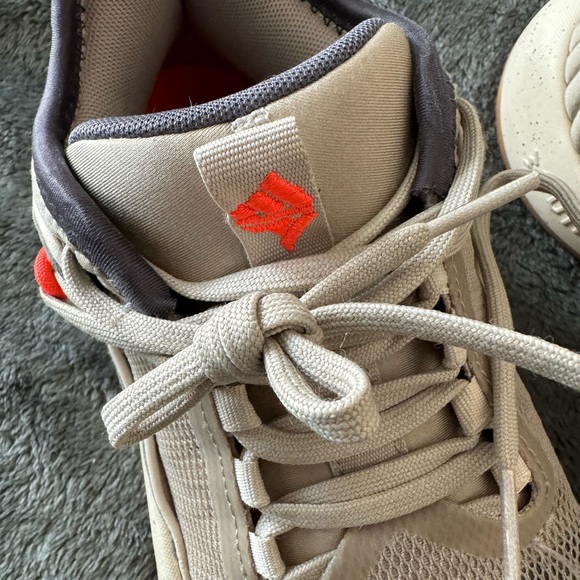 adidas Trae Unlimited "Wonder Beige/Grey Five/Wonder White" basketball shoes - Picture 16 of 16